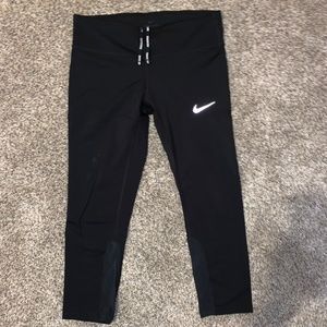 Nike Athletic 3/4 Leggings